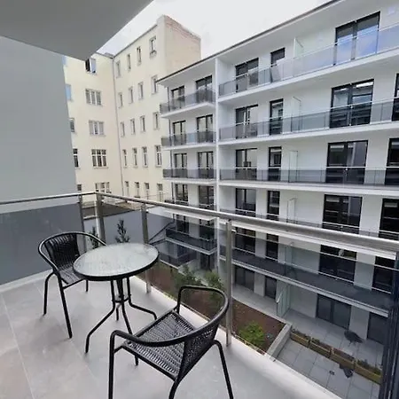 Oktogon With Balcony Budapest