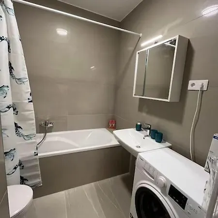 Oktogon With Balcony Apartment *